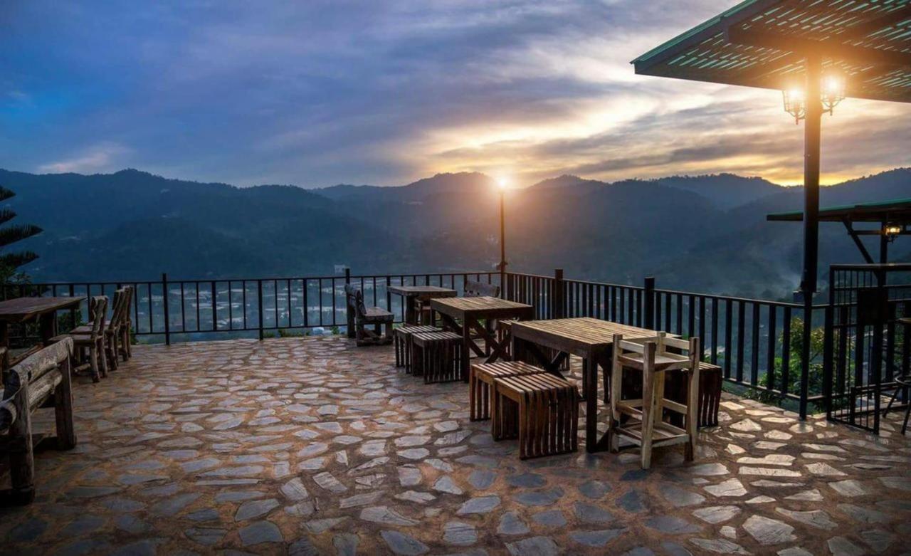 Bann Suan Maya Mae Rim Buitenkant foto