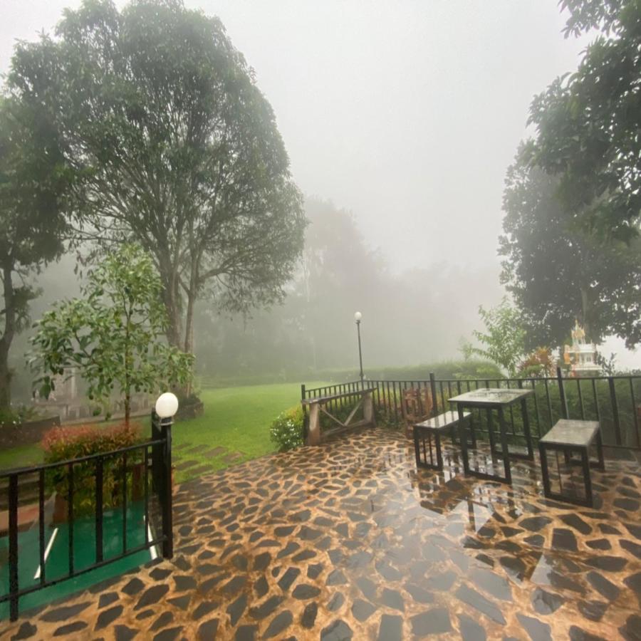 Bann Suan Maya Mae Rim Buitenkant foto