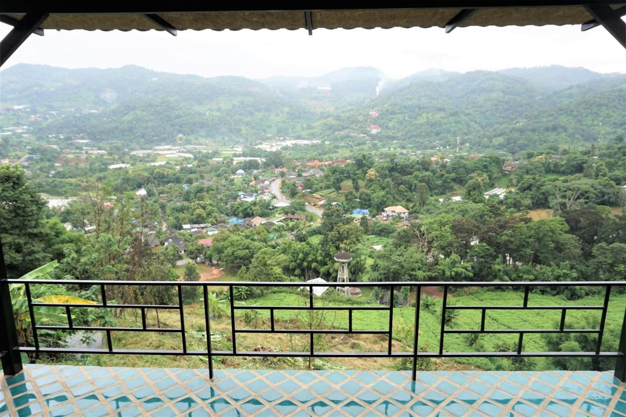 Bann Suan Maya Mae Rim Buitenkant foto