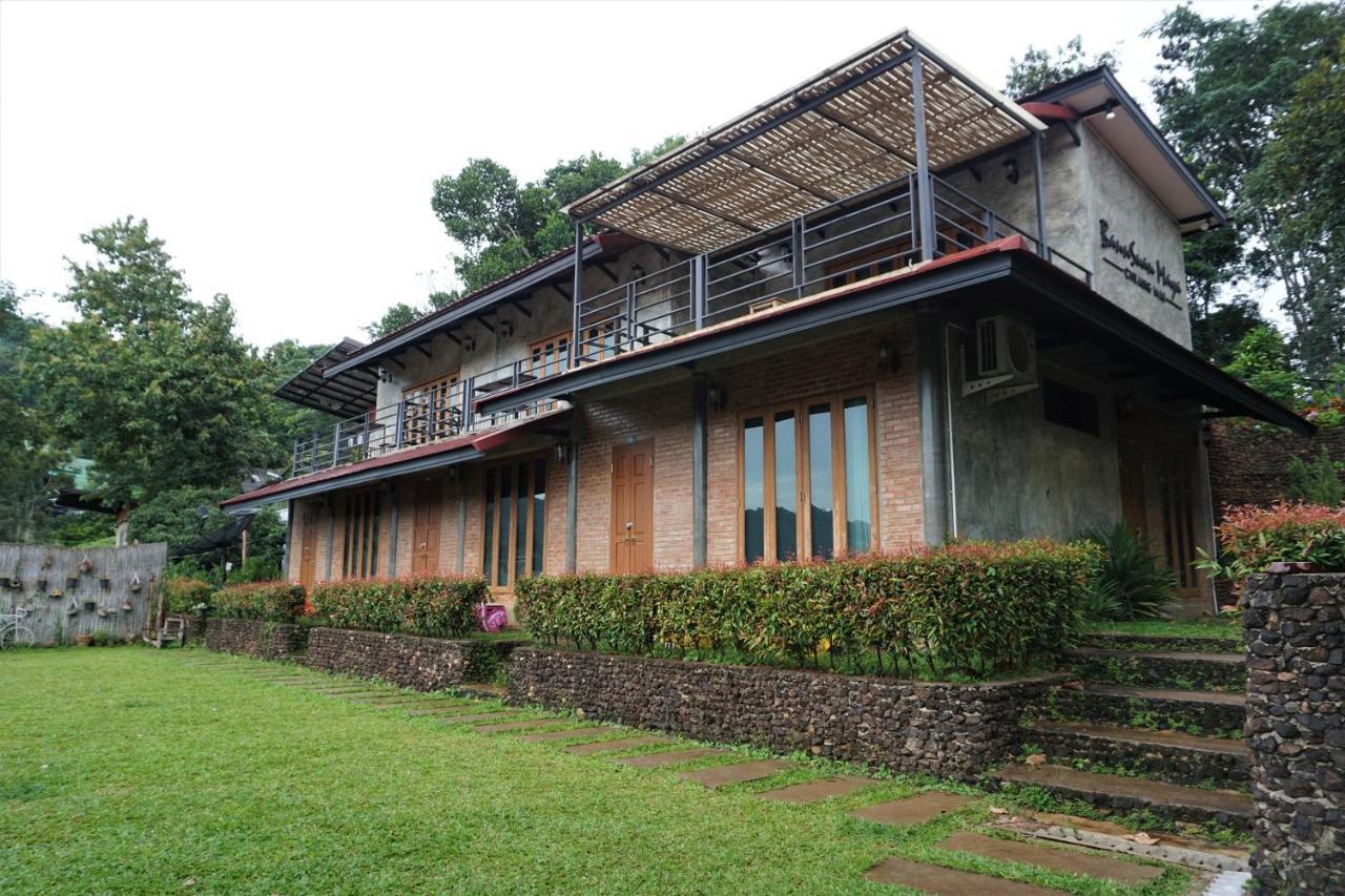 Bann Suan Maya Mae Rim Buitenkant foto