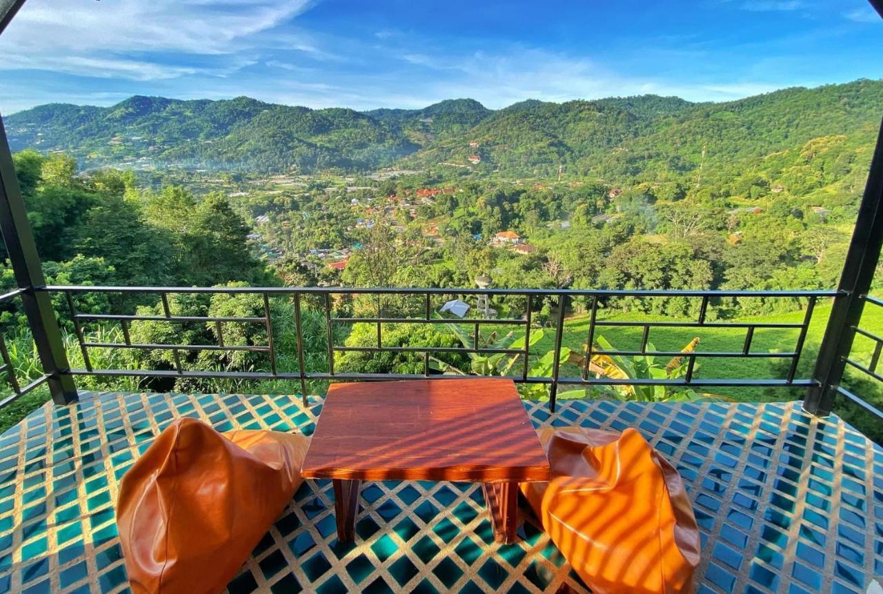 Bann Suan Maya Mae Rim Buitenkant foto